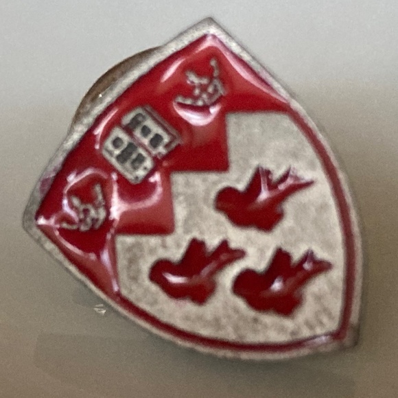 Vintage 1960s Collection of Four 3D  solid Pewter Uni Pins - Picture 3 of 7